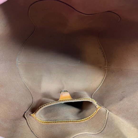 SOLD - Authentic Vintage Louis Vuitton Ellipse Shoulder Bag MM Medium Leather - Picture 10 of 15